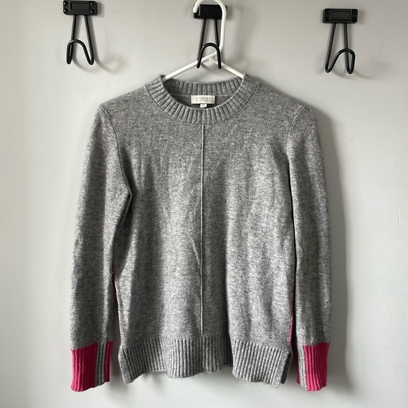 Kinross Cashmere, small, light gray w/ pink cuffs, SOFT warm fuzzy cozy sweater - Picture 1 of 7